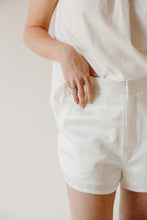 Load image into Gallery viewer, Bella Shorts White
